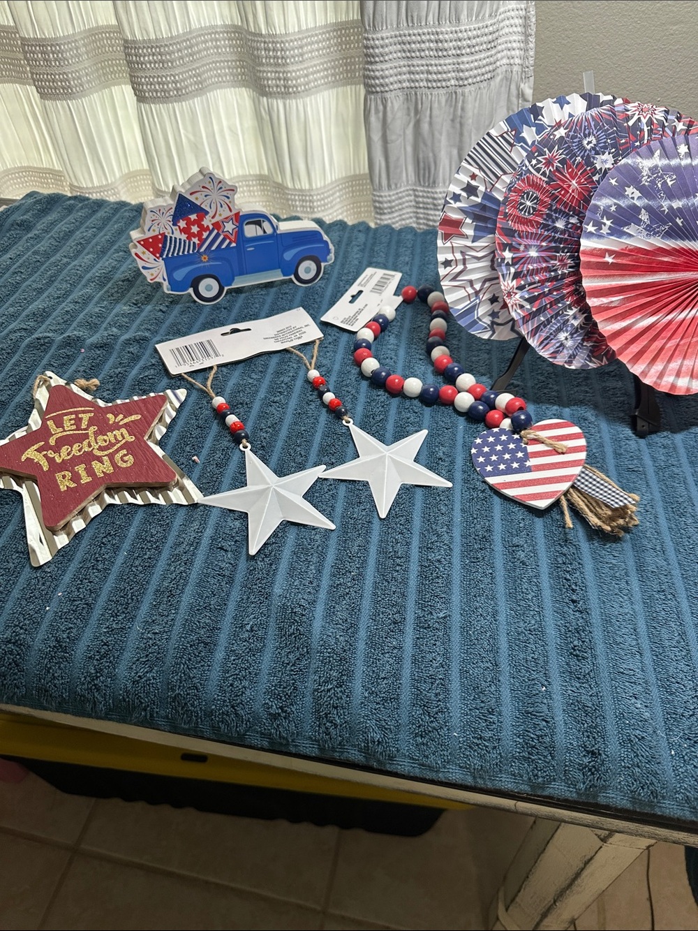 Americana home decor bundle of 9 items NWT